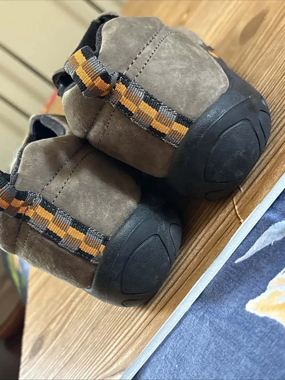 Merrell Kid's Jungle Mocs Suede GUNSMOKE Trail Shoes Size 6M Gray Beige EU37.5